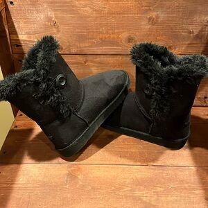 Girls black Boots - size 3
